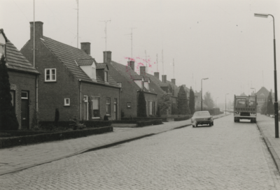 505662 Sint Willibrordusstraat, richting Broekweg, 1970-1980