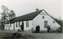 240115 Noodboerderij Huize Noodverpakking : Broekstraat 4, 1946