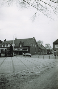 240288 Hoofdstraat: reconstructie kerkplein, 1963