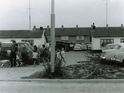 240477 Mgr. Zwijsenstraat, 1964