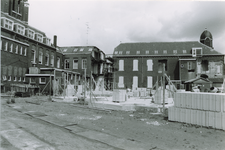 240519 Het bouwen van de aanleunwoningen complex Tussen de Torens , 1993