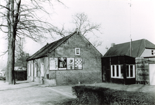240595 Sint Oederodeseweg 47: Kruidenierswinkel Van Gerwen, 1985