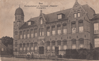 241055 Huishoudschool en Pensionaat Huize Nazareth , 1921