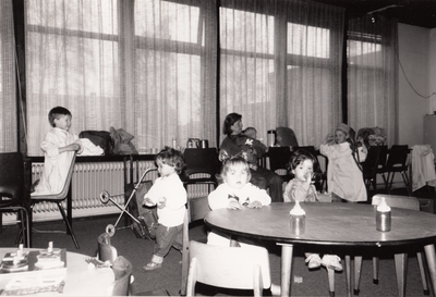 241124 Speelzaal van kinderopvang in De Wig , 1993