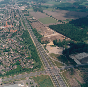 243310 Luchtfoto van Rijksweg A-2, 15/05/1989