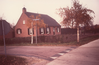 243881 Woning van Gebroeders van Gerven, 1987