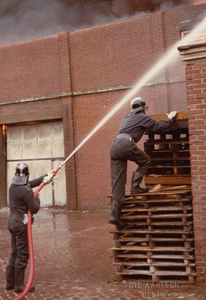 244069 Brand in het Tapijt Centrum Nederland, 1980