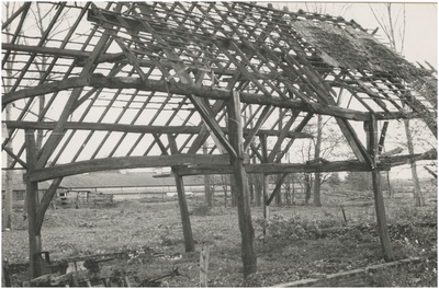 684 Gebint schuur van de boerderij van Steef van der Heijden, 1978