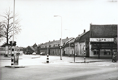 27018 Heezerweg, kruising 'Stratumsedijk', café Waterreus, 1964