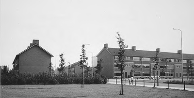 27853 Jacob van Campenweg, met rechts huizenblok Vignolaweg, 11-1963