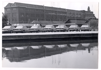 28910 Karel I sigarenfabrieken voor heen H.J. van Abbe, Korte Havenstraat 2, 1968