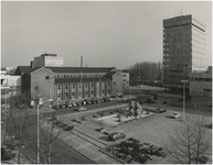 67049 Panorama van het Stadhuisplein, 1979