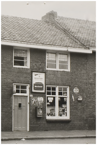 69907 Tabakswinkel, Woenselsestraat 227, 1966