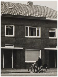 69936 Woenselsestraat 282 en 284, 1966