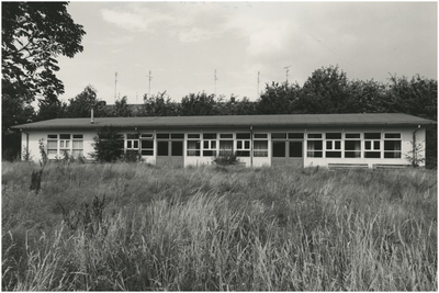 194352 Gebouw OBC (noodkantine) op Philipscomplex USFA, Schouwbroekseweg, 1978