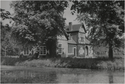 270201 Boschlaan 10-12, tuinmans- en/of rentmeesterwoning bij kasteel Heeze, 1980