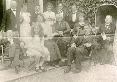 1901 Families De Vlam en Van der Putt: firmanten sigarenfabriek Vd. Putt & De Vlam, 1917
