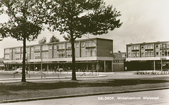 2689 Winkelcentrum Wielewaal Trefwoorden: Spar, Miele, ca. 1977