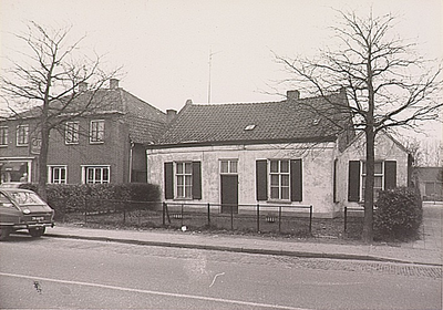 5333 Pand nr 27 [vroeger: Eimerik]; huis van Louike van den Heuvel, ca. 1973