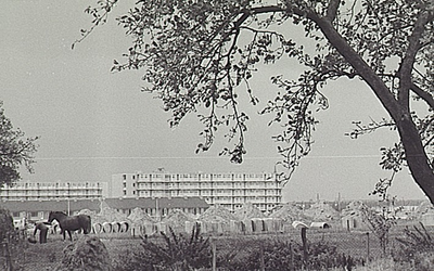 9041 De oprukkende stad gezien vanuit Eckart, ca. 1960