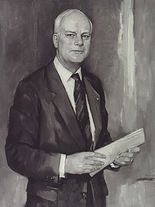 9475 Ir N.A.J. Hooijmaaijer (geb. Waalwijk 1933), geportretteerd door Peer van den Molengraft, 1987