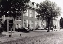 20199 Overzicht van de Kempenhorst MAVO, zijde Koestraat, 28-04-1988
