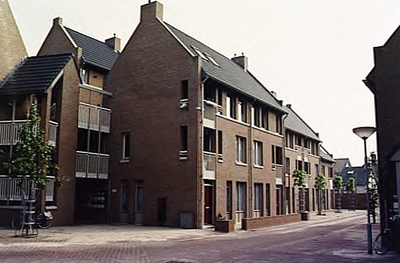 20408 Overzicht van nieuwbouwwijk De Moriaen. Over dit onderwerp zijn meerdere foto's in te zien bij het RHCe, 1989