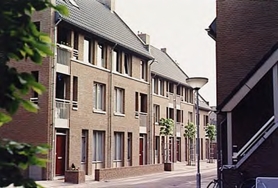 20415 Overzicht van woningen in nieuwbouwwijk De Moriaen. Over dit onderwerp zijn meerdere foto's in te zien bij het ...