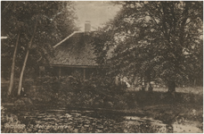 21458 Boerderij met waterpartij op landgoed 's Heerenvijvers, ca. 1910