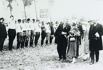 22038 Brabantse Ruiterdagen Rondleiding prinses Juliana, 06-1933