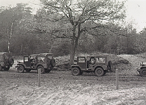 22230 Militaire oefening op de heide, 1985