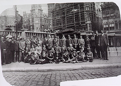 22281 Uitstapje van het patronaat naar Antwerpen, 1929