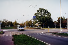 23251 Rotonde op de kruising Rijkesluisstraat - Kempenweg - Oude Bestseweg, 03-1996
