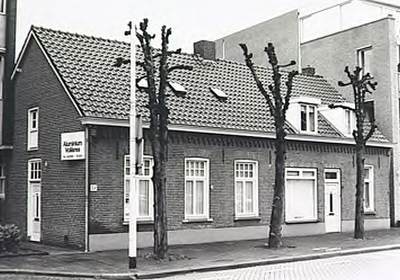 23628 Hoofdstraat 56-58, huizen van de Fundatie Van de Ven, 04-1994