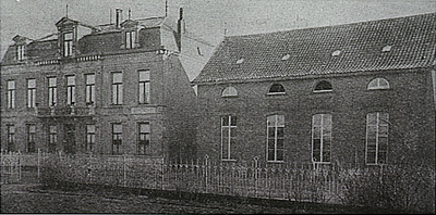 27592 Textiel - linnenfabriek Julius Godefridus Matheus Kerssemakers-Grote, Hoogstraat 233-235, 1920