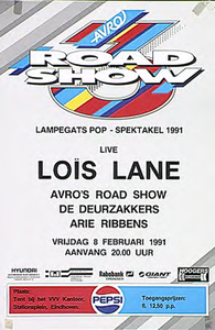 31099 Popspektakel tijdens carnaval door AVRO Road Show in tent bij het VVV kantoor, 08-02-1992
