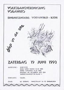 31525 Eindpresentatie Vodawiko-Kids van volksdansvereniging Vodawiko in Zaal De Ketting, 19-06-1993