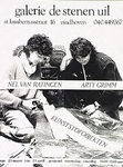 31952 Expositie kunststofobjecten in de Stenen Uil, 1983