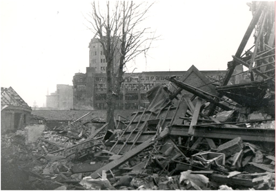 64254 Lijmbeekstraat - Mathildelaan: schade aan woonhuiizen en de Philipsfabriek ten gevolge van een bombardement door ...