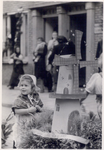 125071 Een serie foto's die een overzicht geeft van de bevijdingsfeesten in de Margrietstraat in Eindhoven, 1944 - 1960