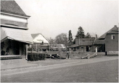 129106 Omgeving garage van Gerwen Provincialeweg, 1953
