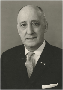 130507 Adrianus Gerardus Johannes Ras: Burgemeester van Veldhoven 1951-1964, 1950 - 1960