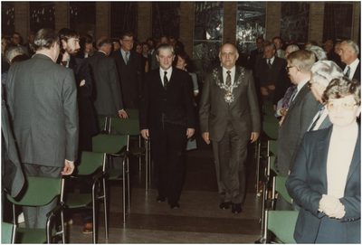 131853 1. Oud burgemeester dr. G. Elsen; 2. Drs. A.Stadhouders; 3. Wethouder, loco-burgemeester J. Jacobs, 05-1983