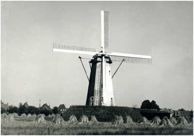 133350 Korenmolen De Adriaan, Burgemeester van Hoofflaan, 1935 - 1960