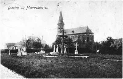 133384 Achterzijde R.K. kerk H. Lambertus; Genadeoord van Onze Lieve Vrouw ter Eik: kerkhof, 1905 - 1910