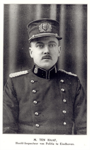 145281 Marinus den Haaf: hoofdinspekteur van politie in uniform, ca. 1935