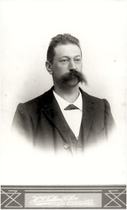 145291 Johan Reinier Joseph van der Harten: bierbrouwer, koopman, ca. 1905