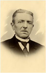 145906 Adrianus Waterschoot: landbouwer en raadslid, wethouder, ca. 1925