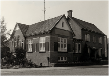146366 Melkfabriek st. Isidorus , Heyerstraat, 14-08-1985