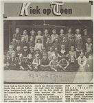 149078 Een klassenfoto: Klas 3 van de RK-Meisjesschool, Frederiklaan 1a, 1954 - 1955